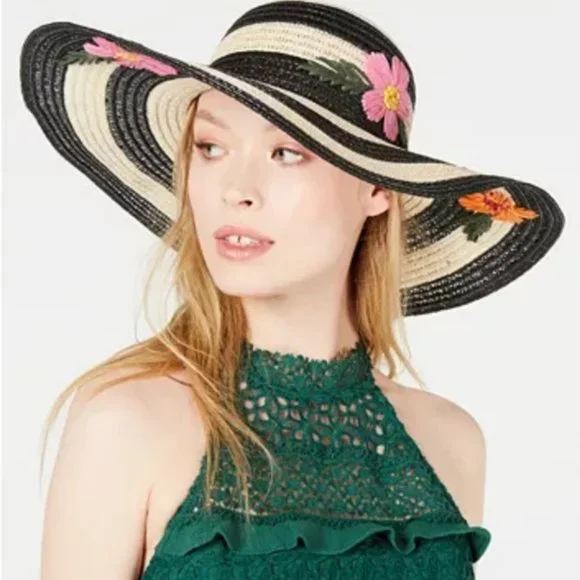 Betsey Johnson Black and Cream Floral Sun Hat - Picture 2 of 6